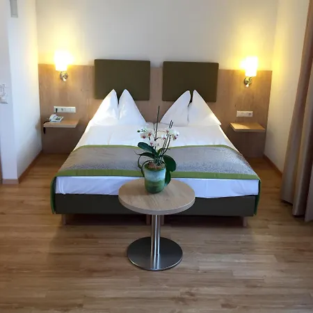 Babenbergerhof Hotel 2*