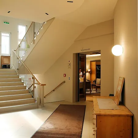 Babenbergerhof Hotel 2*